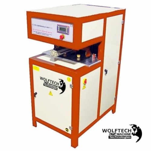 Pvc corner cleaning machine