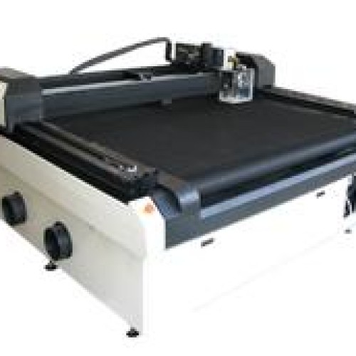 Fabric laser cutting machine