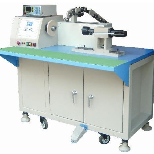 Coil winding machine