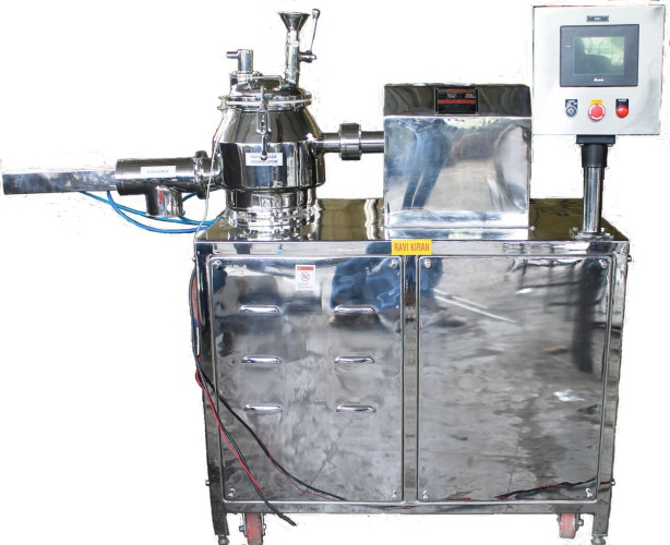 Rapid mixer granulator